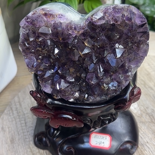 水晶水晶未镶嵌P****?天然水晶家居摆件