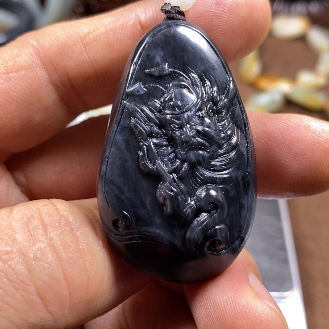 陈***庆和田玉未镶嵌把件