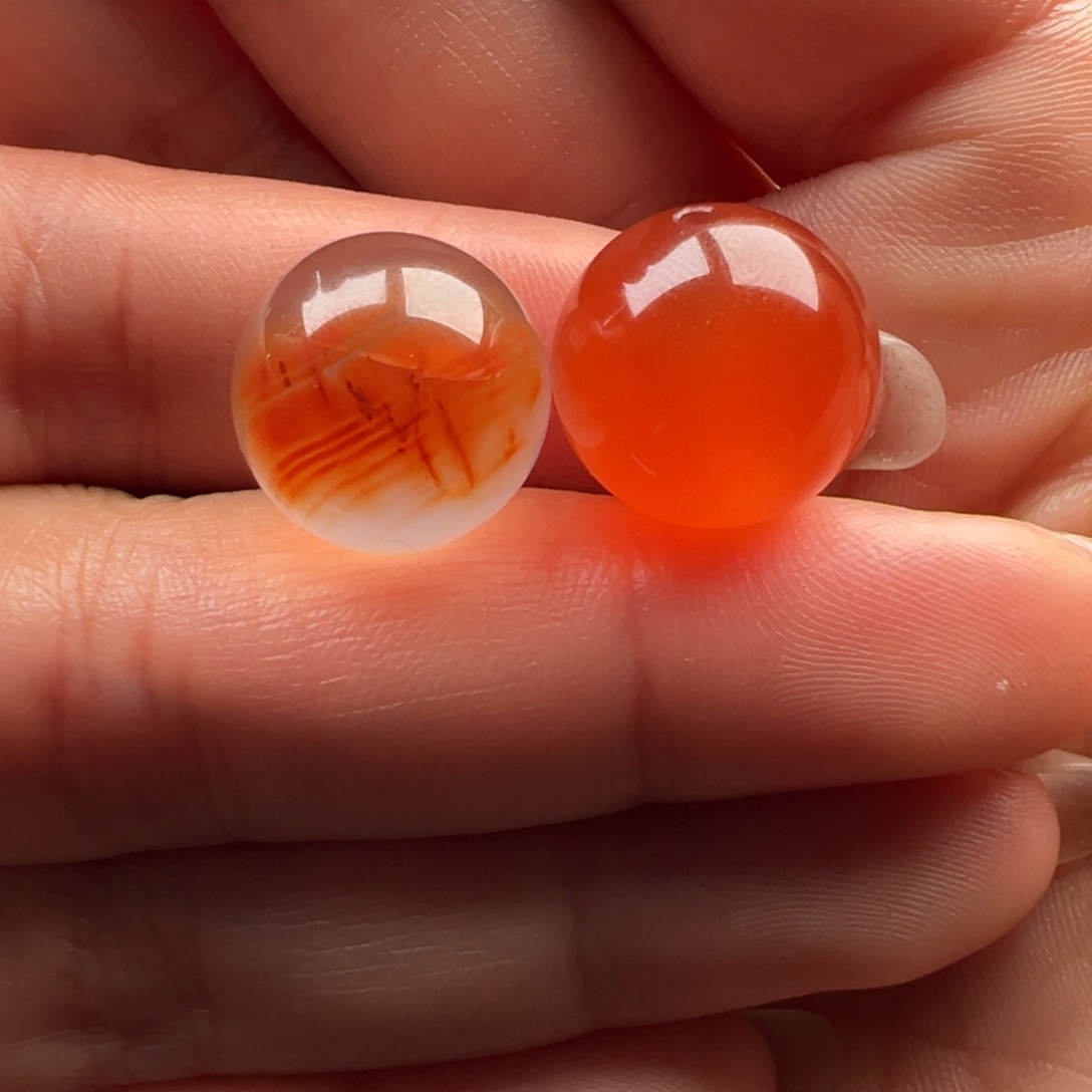 南红玛瑙圆珠14.3未镶嵌德****墨