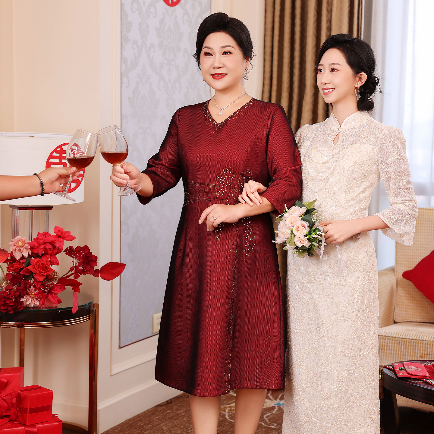 2025秋冬新款喜婆婆婚宴装连衣裙十月结婚礼服喜妈妈订婚喜服裙子