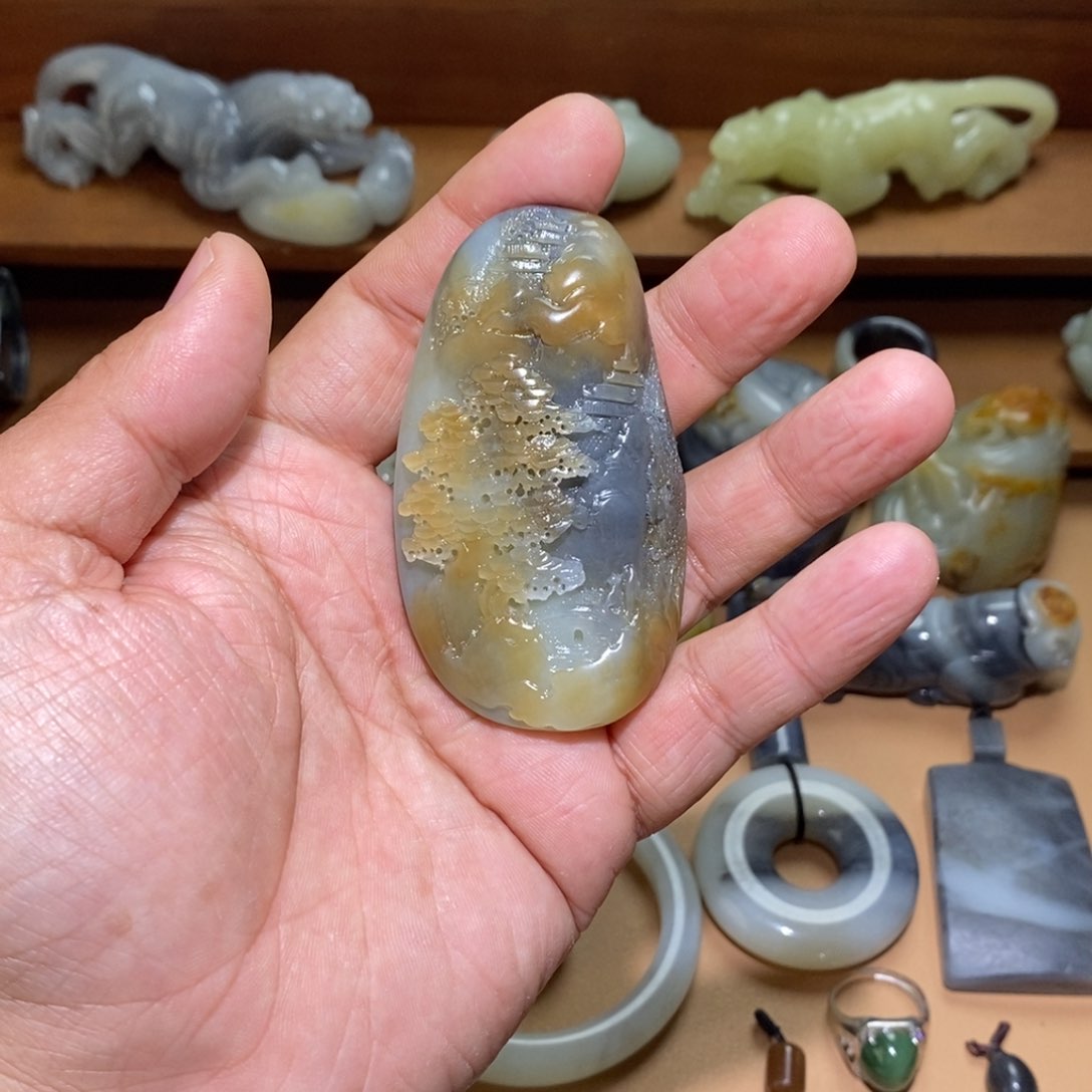 未镶嵌和田玉把件