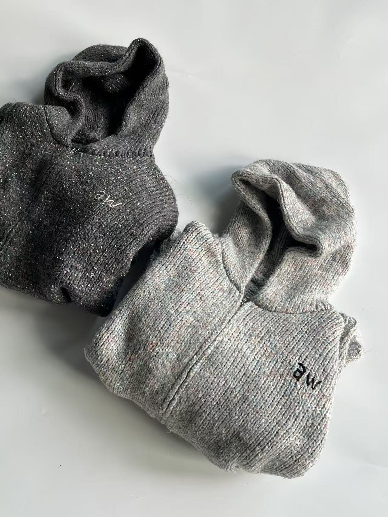  饱饱】廓形彩色编织连帽羊毛帽衫 双色