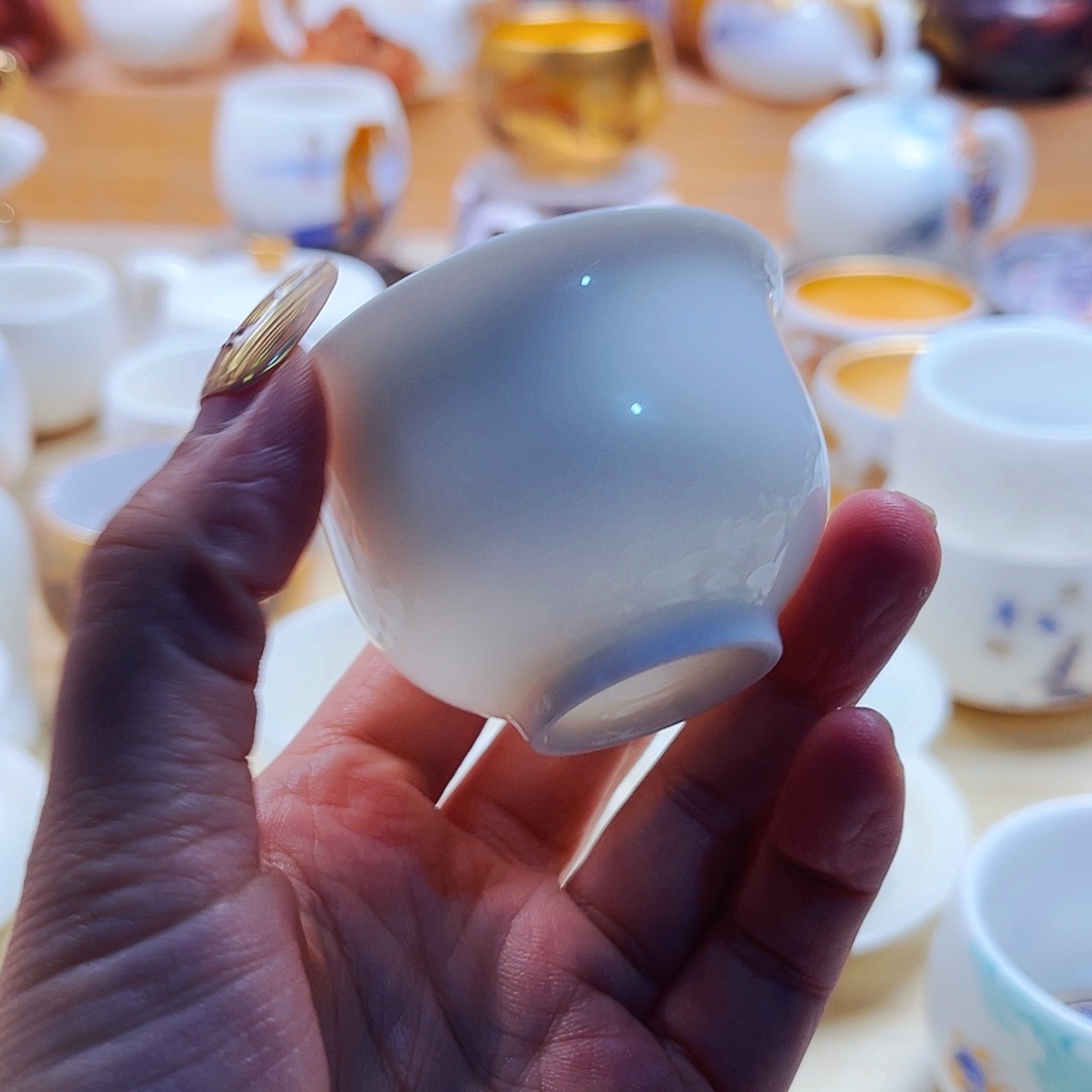 杯主人吧主人给夏日v小方便