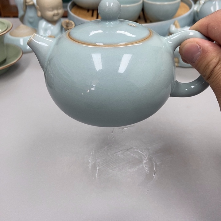 瓷凌***挑天青色张君老师西施壶