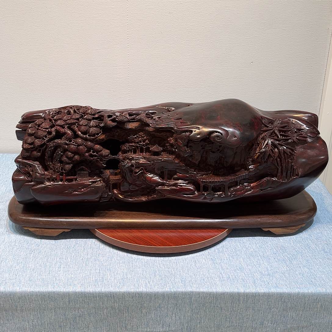 檀香紫檀（小叶紫檀）马**燕