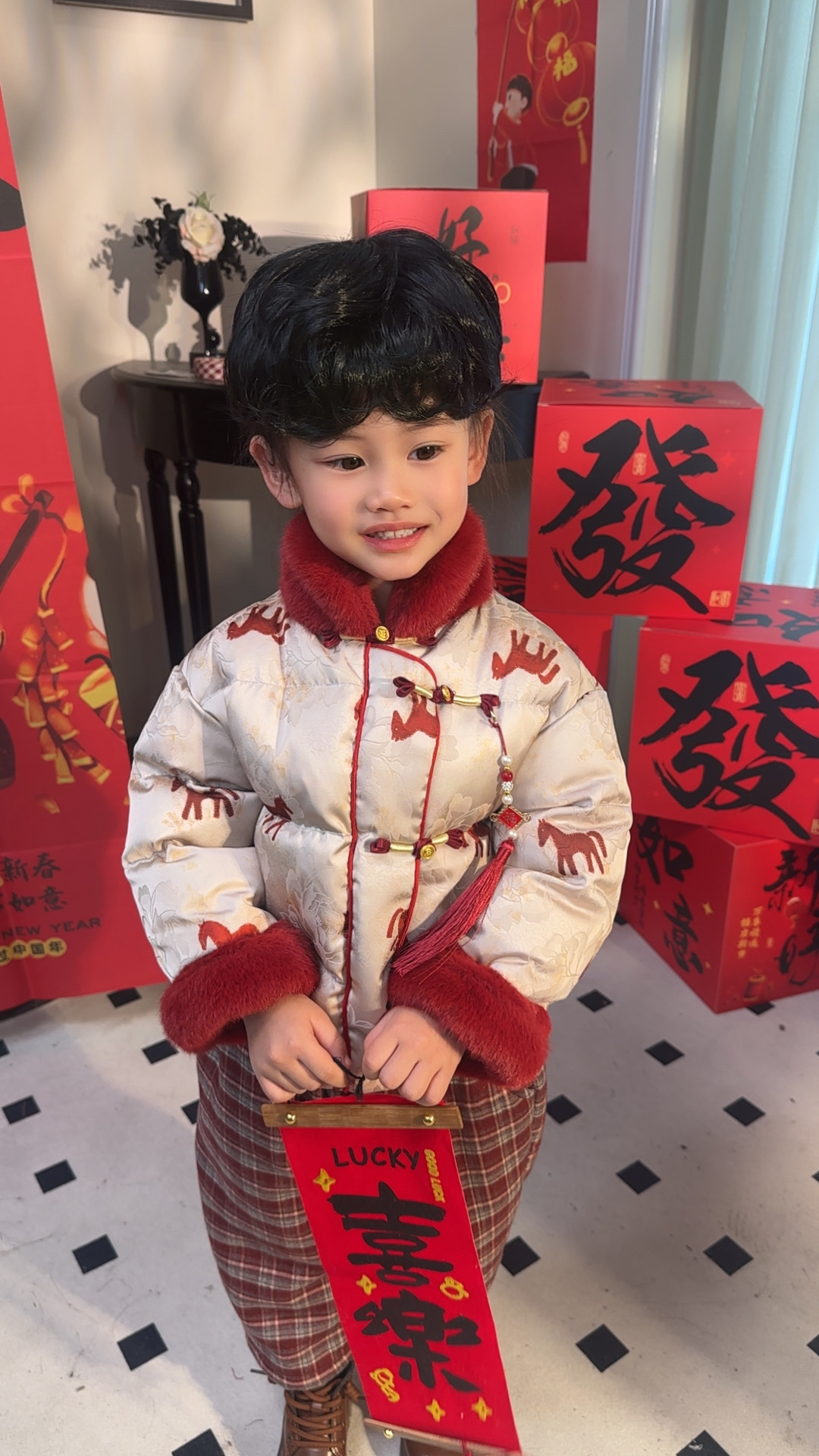 新款时尚百搭男童女童休闲红色中国风拜年服加厚保暖可爱卡通棉服