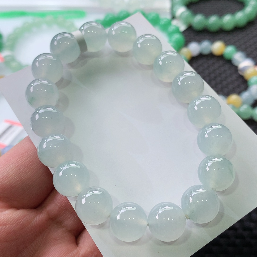 翡翠手链未镶嵌翡翠