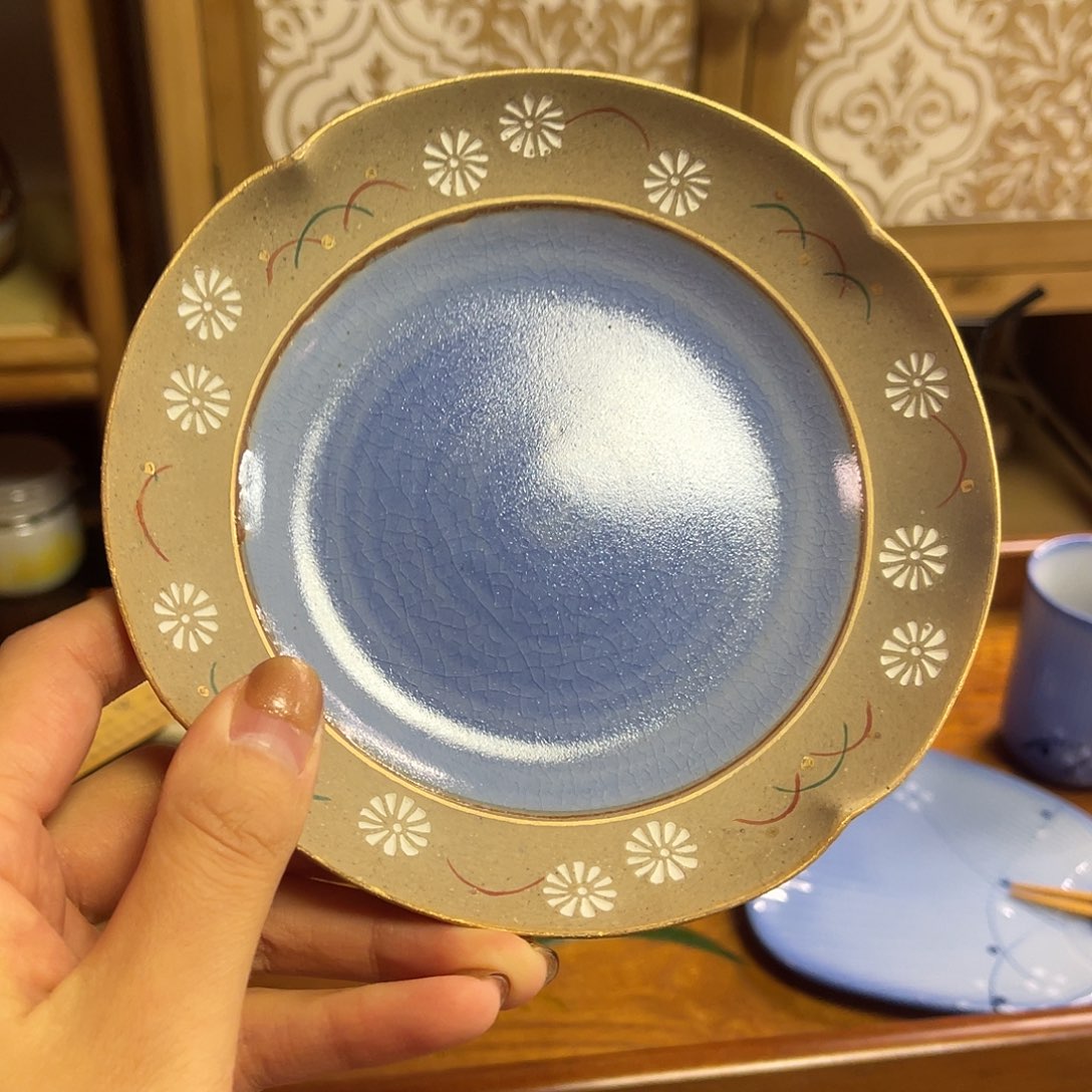瓷片薄胎荷叶盘来咯8