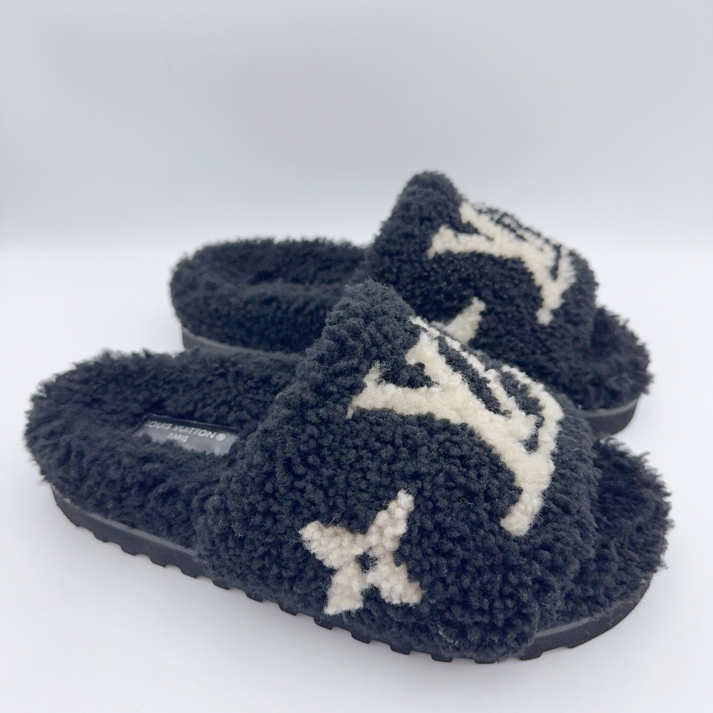 95新 LouisVuitton/路易威登 36码/黑色泰迪老花拖鞋/01903