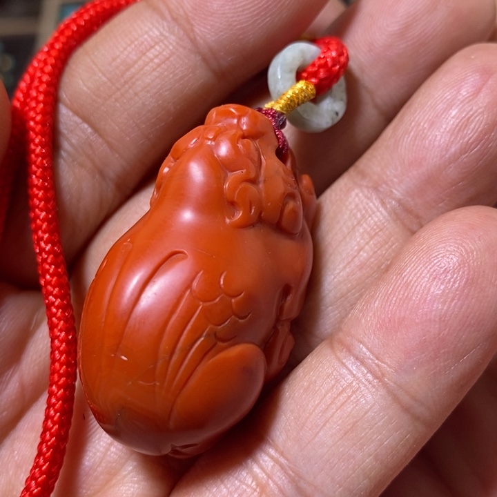 南红玛瑙配饰未镶嵌