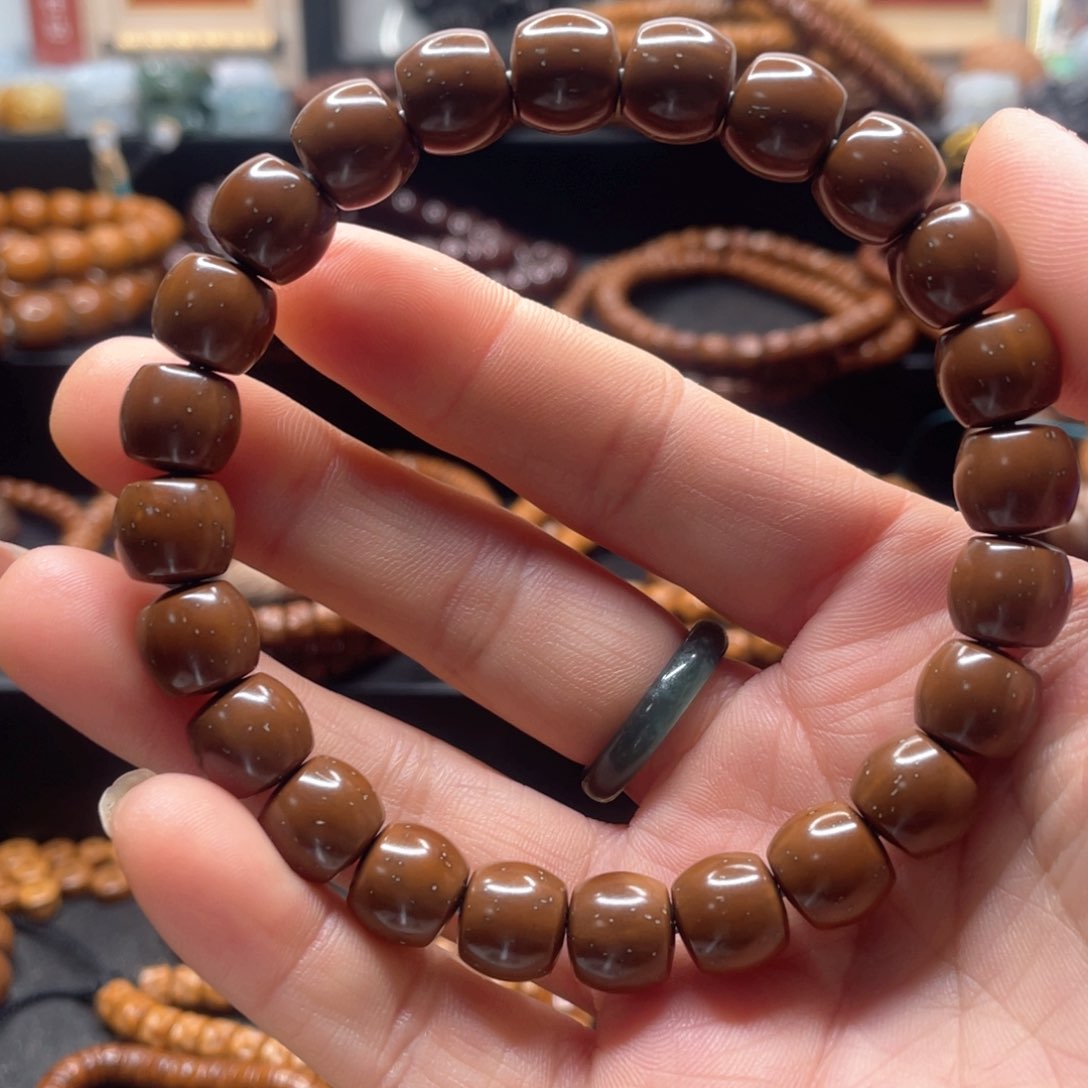 紫金鼠手串于*森10*9实心弧切手串