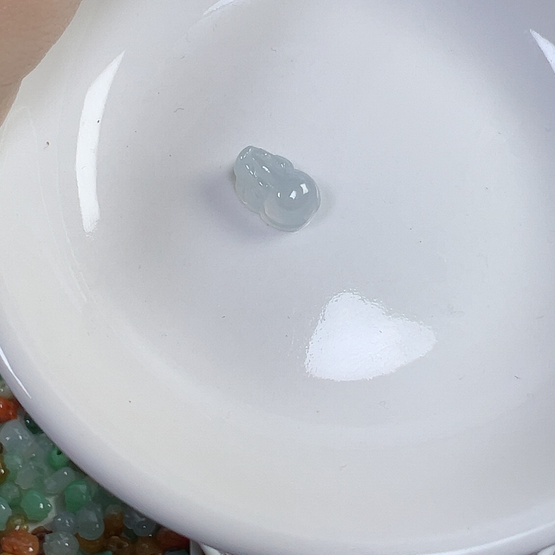 翡翠散珠酒**纪貔貅一个，6号