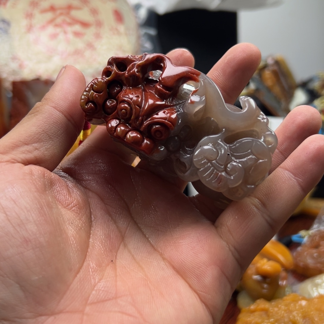 石英质玉（黄龙玉）未镶嵌多选发其一