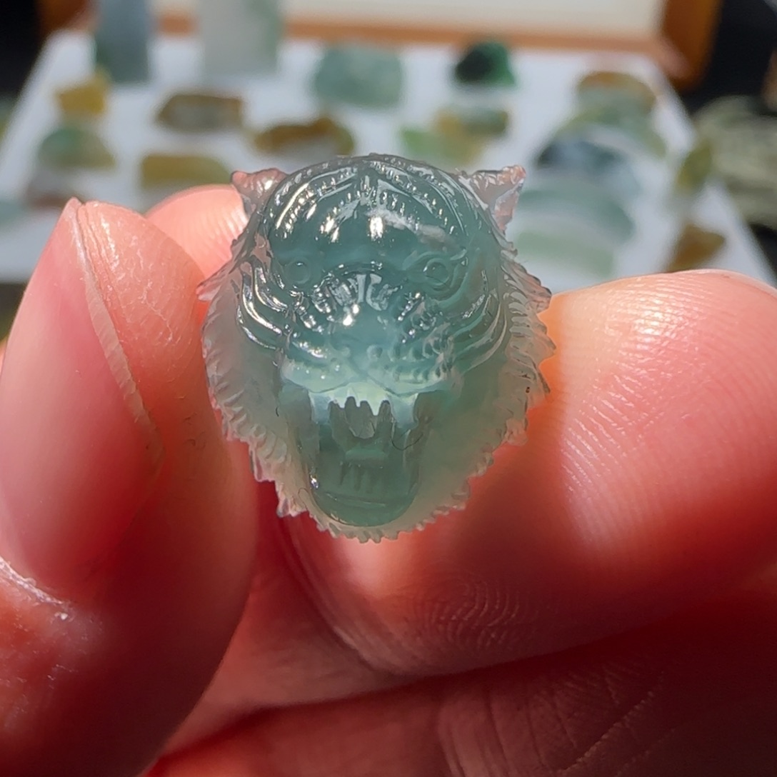 翡翠颈饰未镶嵌缅甸翡翠