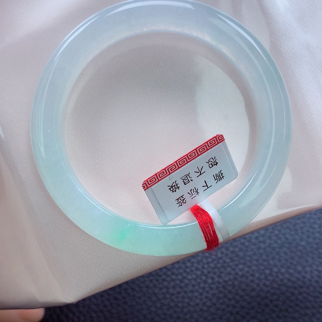 翡翠手镯未镶嵌52 53 54