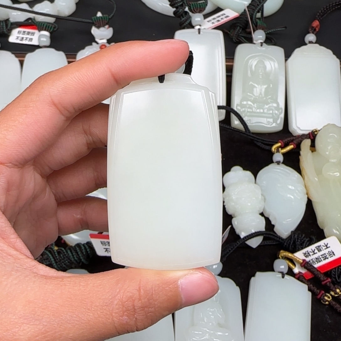 y***n和田玉未镶嵌挂件