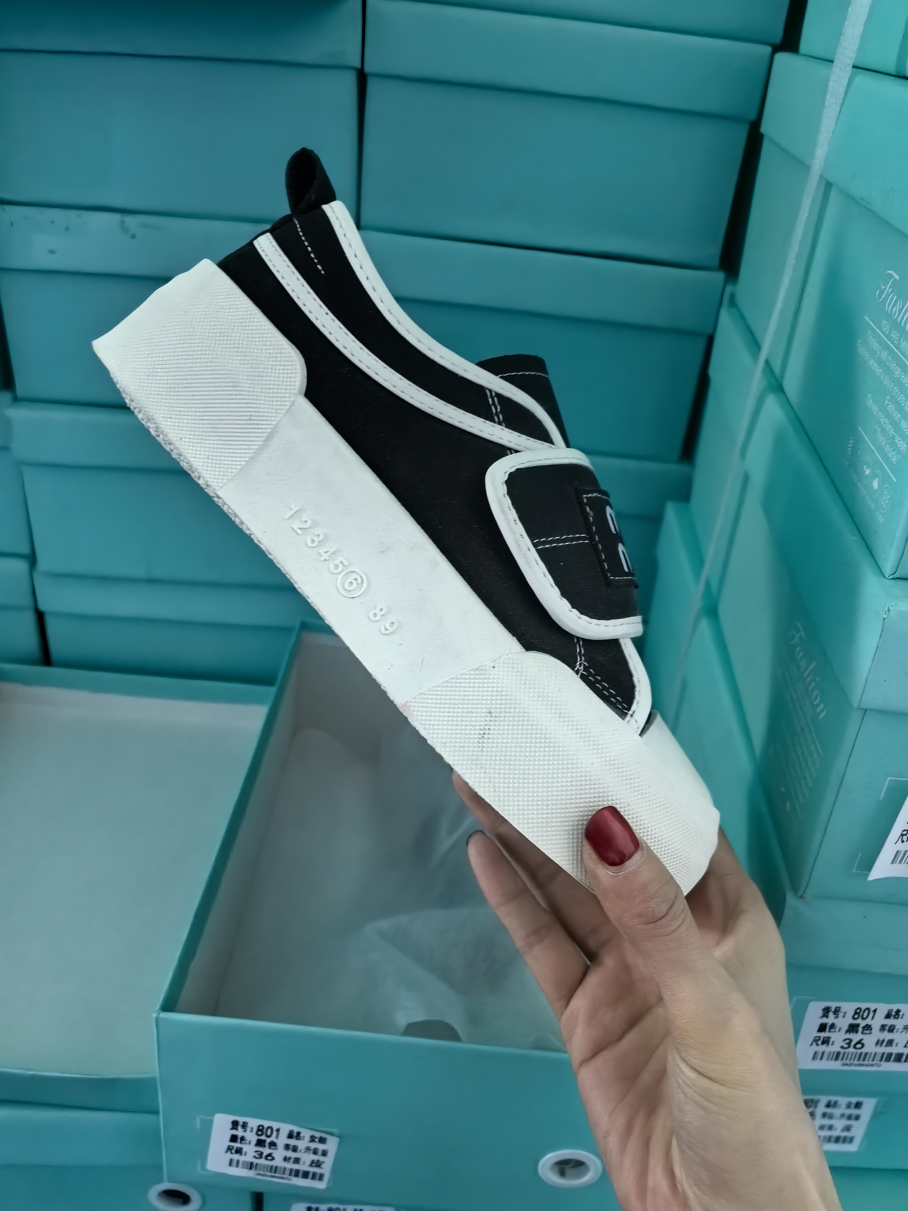 《小铺》休闲时尚女鞋175号