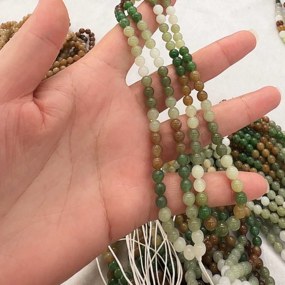 和田玉未镶嵌毛衣链