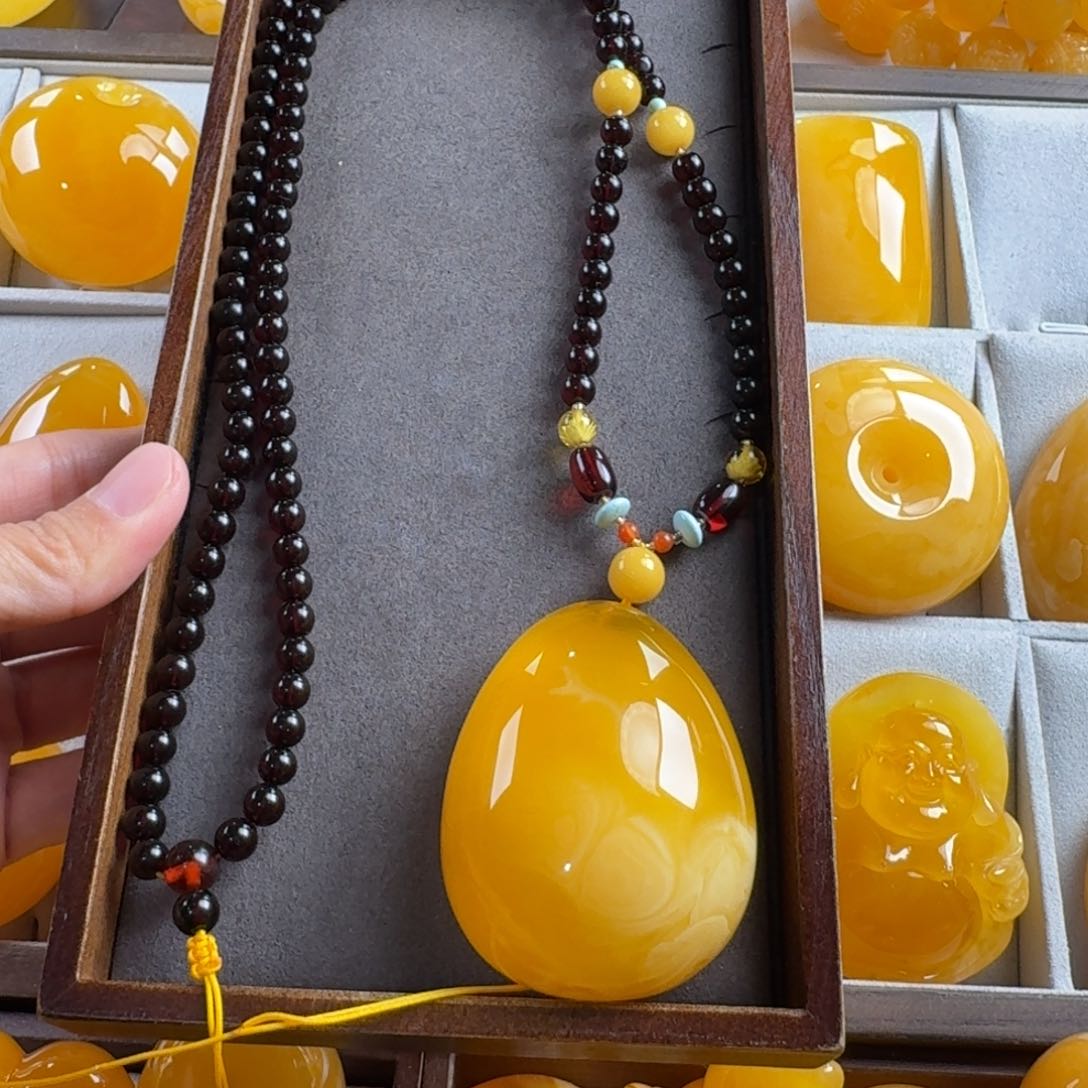 蜜蜡毛衣链未镶嵌