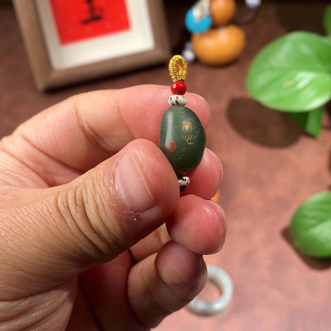 和田玉未镶嵌颈饰和田玉 285