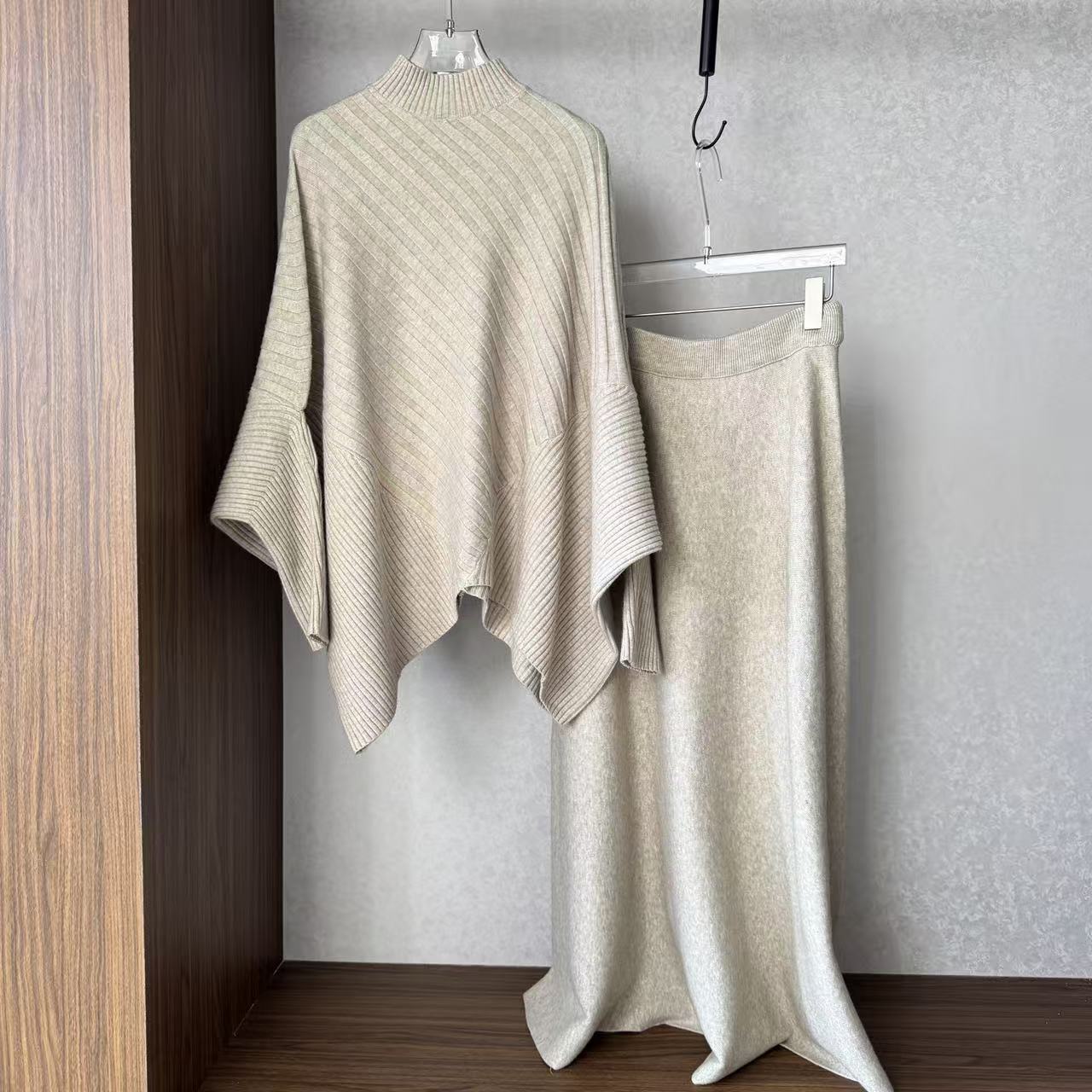  【鑫燃kiki】UA针织不规则纸片人裙套装18423