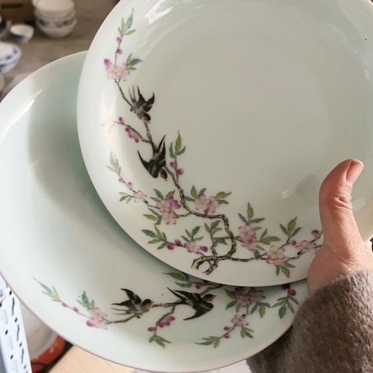 盘8寸盘两个陶瓷陶瓷