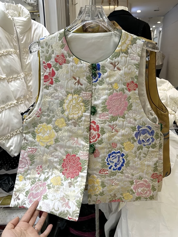 【乳白底仿妆花云锦】加厚国风织金外套马甲面料