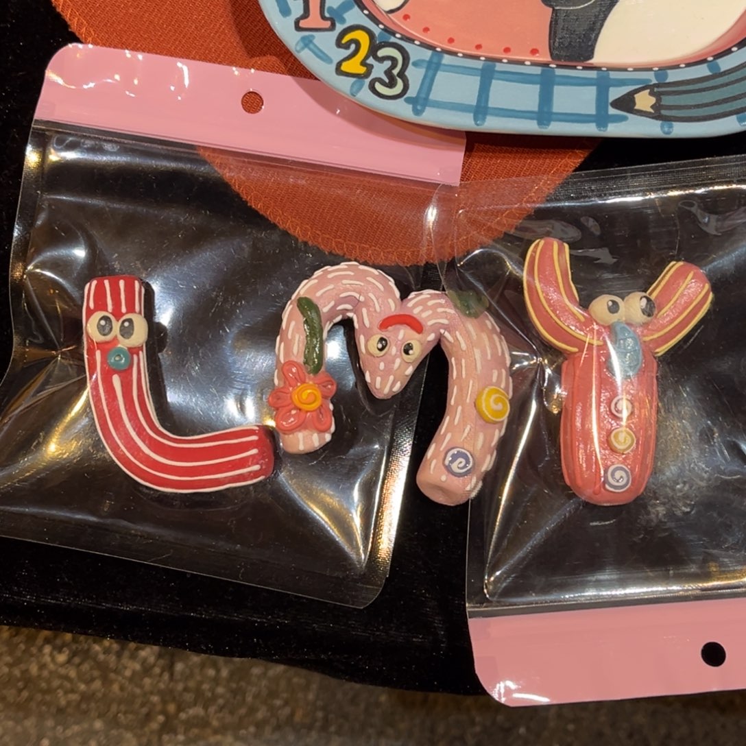 吃***熊瓷片现货的不退不换