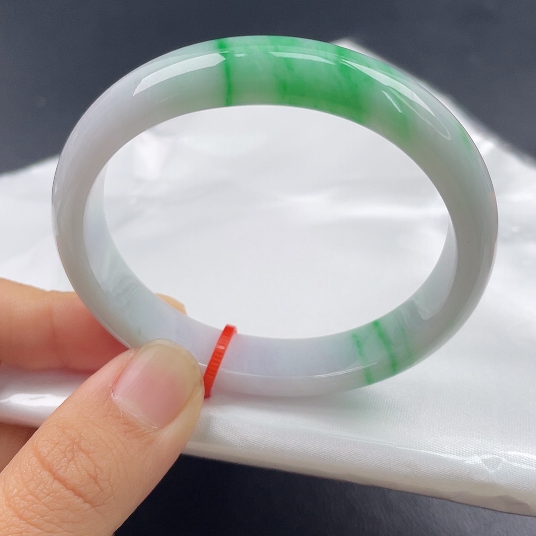 翡翠未镶嵌手镯（贵妃镯）55贵妃