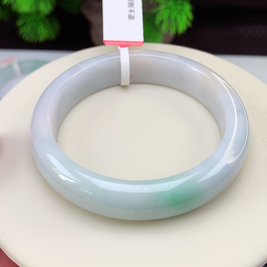 翡翠未镶嵌手镯54圈