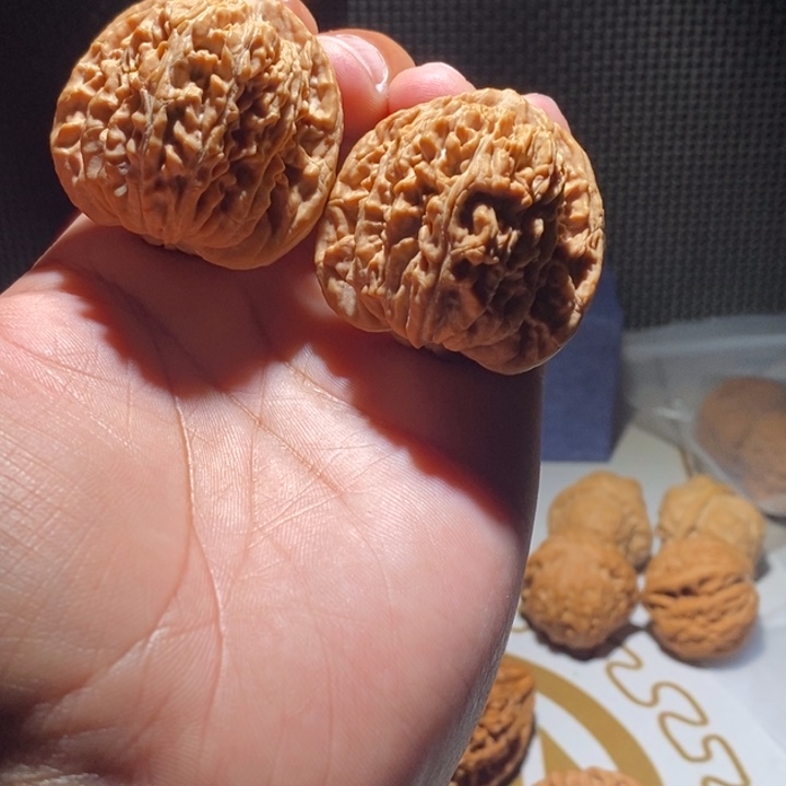 把件文玩核桃山**辰四座楼