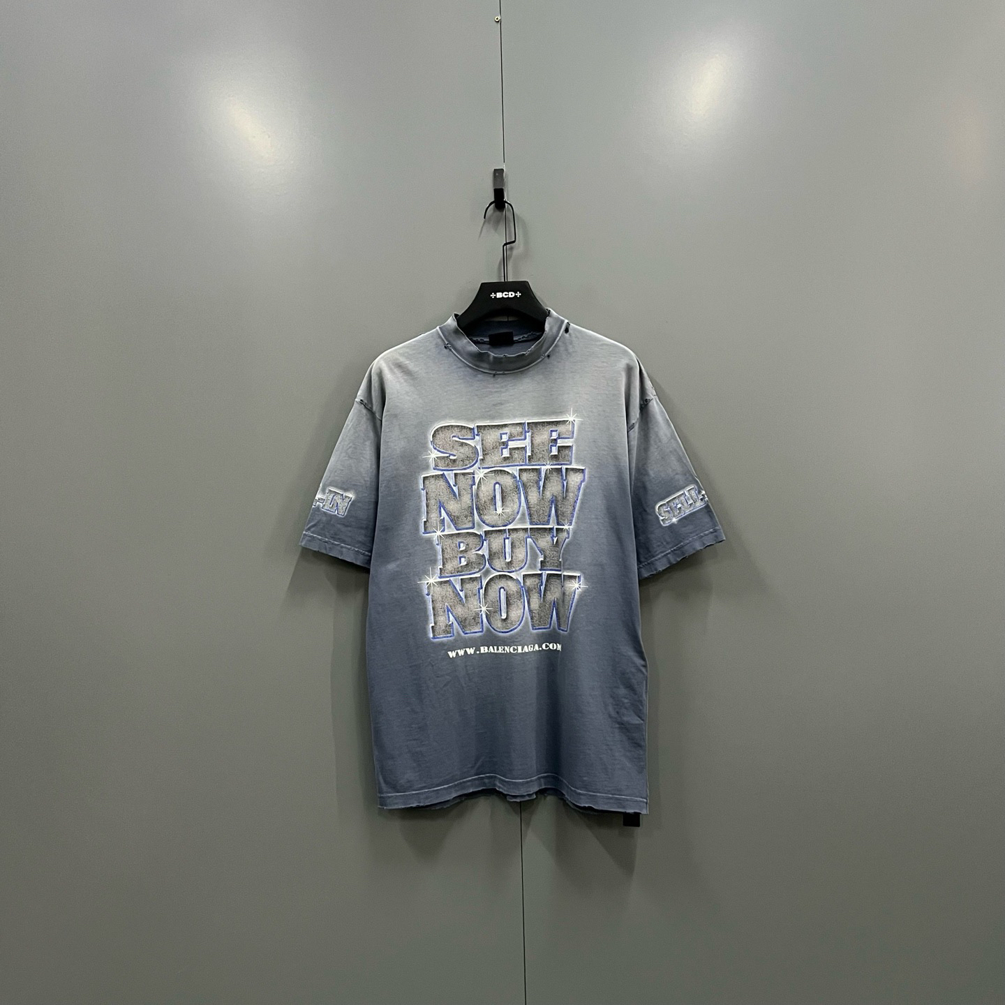 99新 Balenciaga/巴黎世家 ab922 做旧破坏印花字母短袖 018243