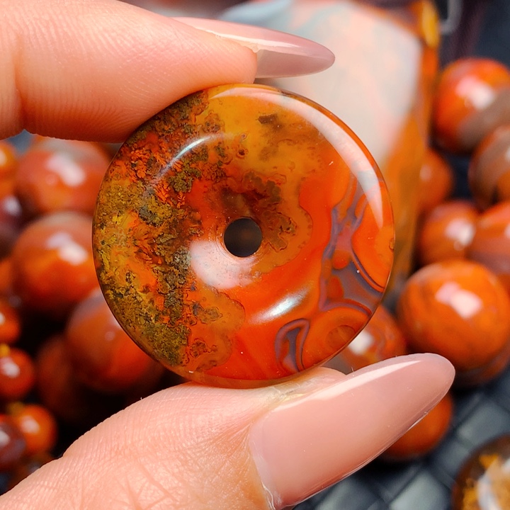 玛瑙/玉髓颈饰未镶嵌