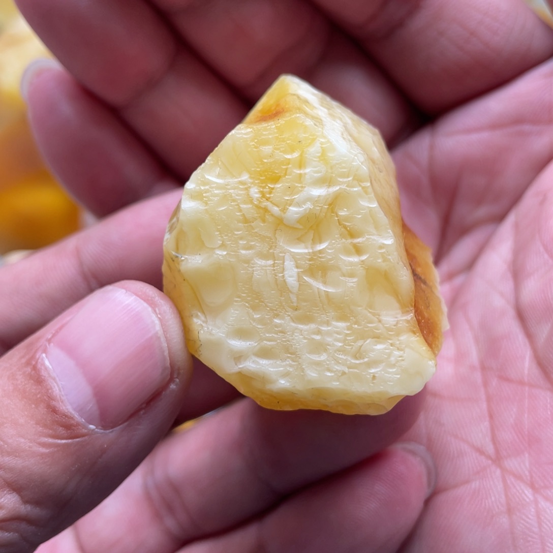 定制琥珀未镶嵌琥珀蜜蜡原石定制