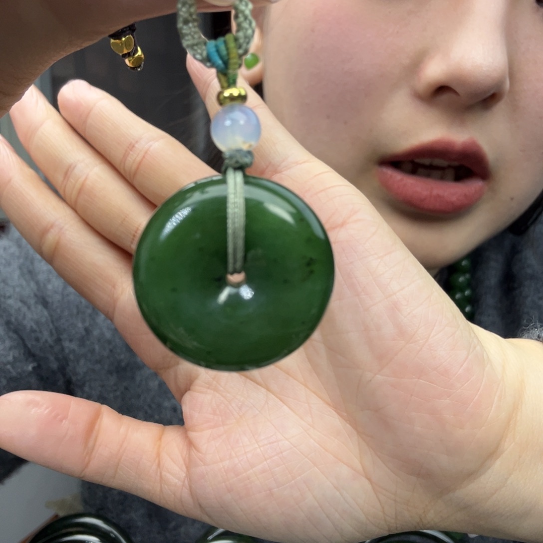 和田玉（碧玉）未镶嵌颈饰