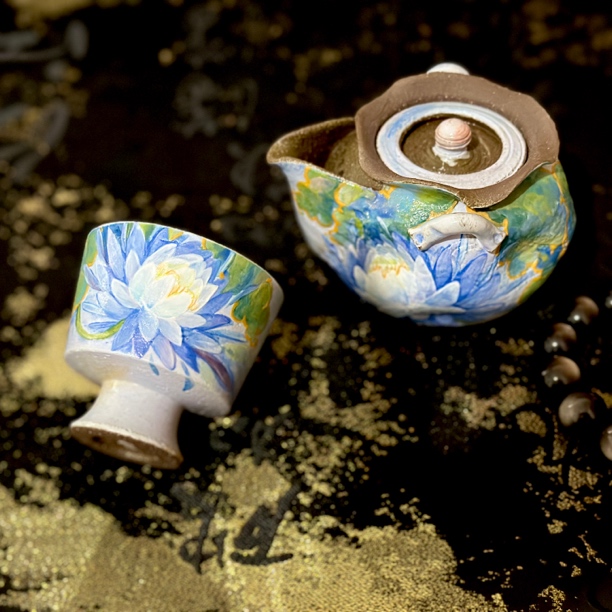 【烟火】石一手绘昙花手抓壶紫砂主人杯釉下彩创意宝瓶泡茶壶茶杯