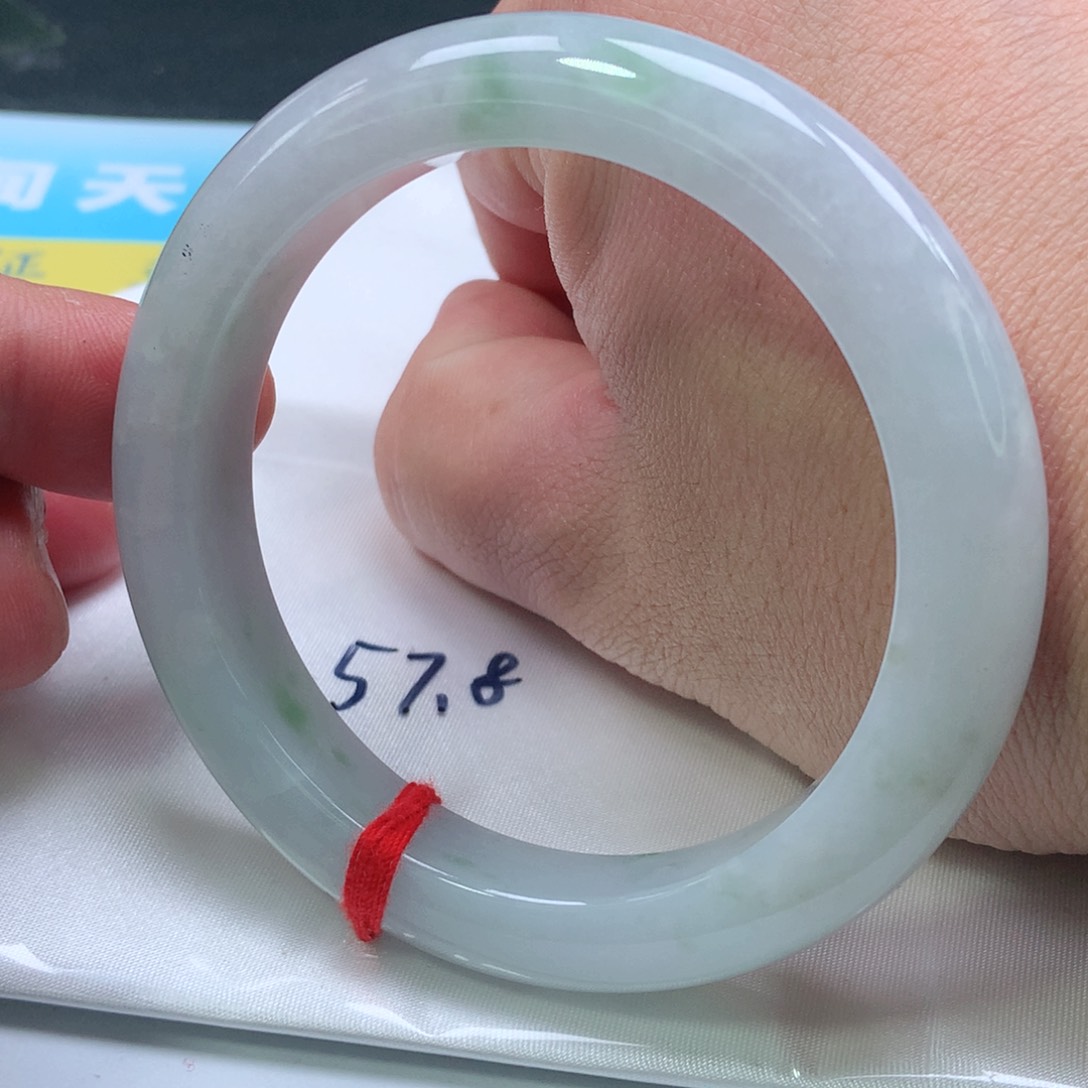 翡翠手镯未镶嵌0033号