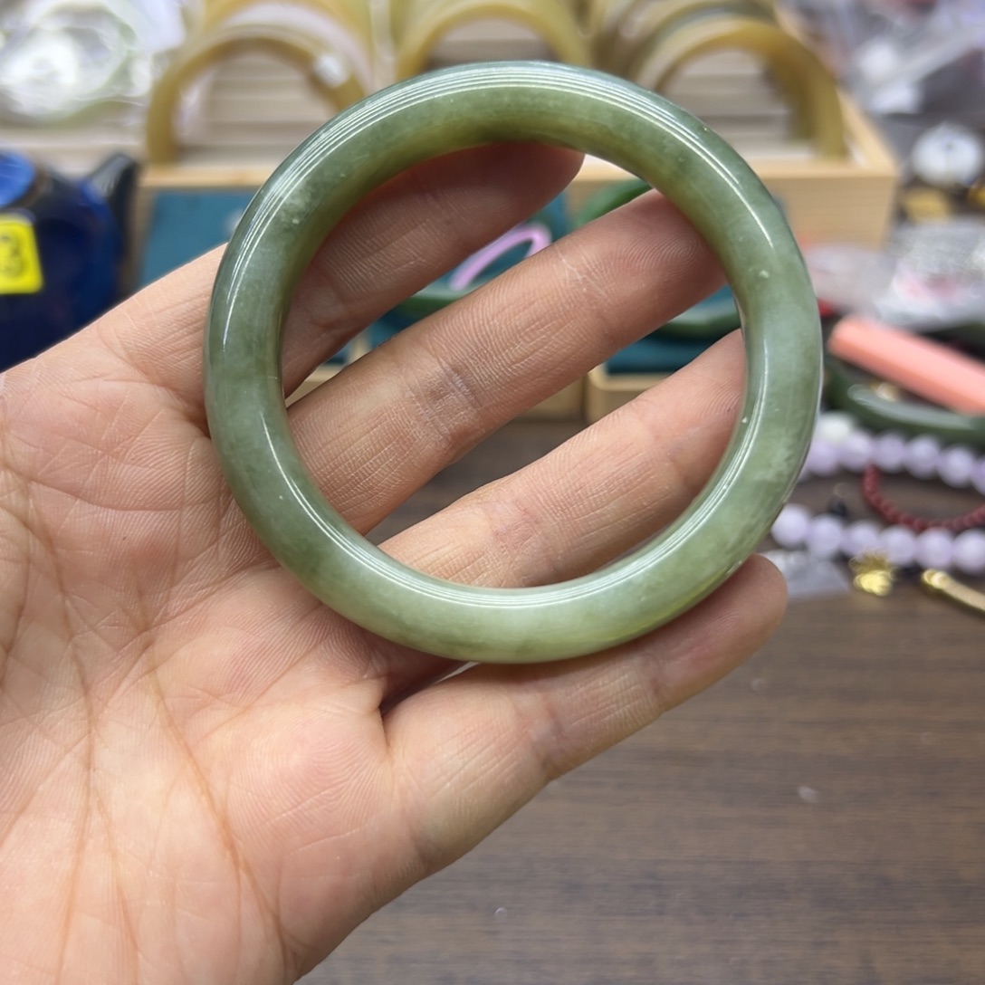 和田玉未镶嵌手镯56圈围244