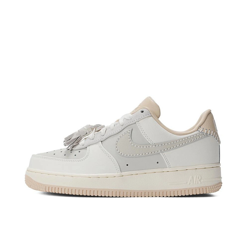 耐克NIKEAIR force 107时尚运动空军一号休闲鞋秋冬板鞋HV1813001