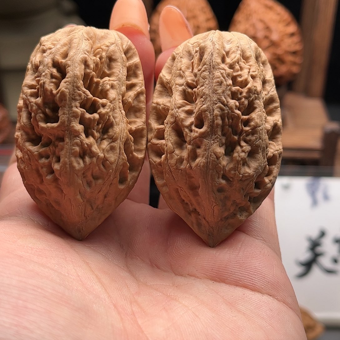 文玩核桃把件关东木子家楸大胖61