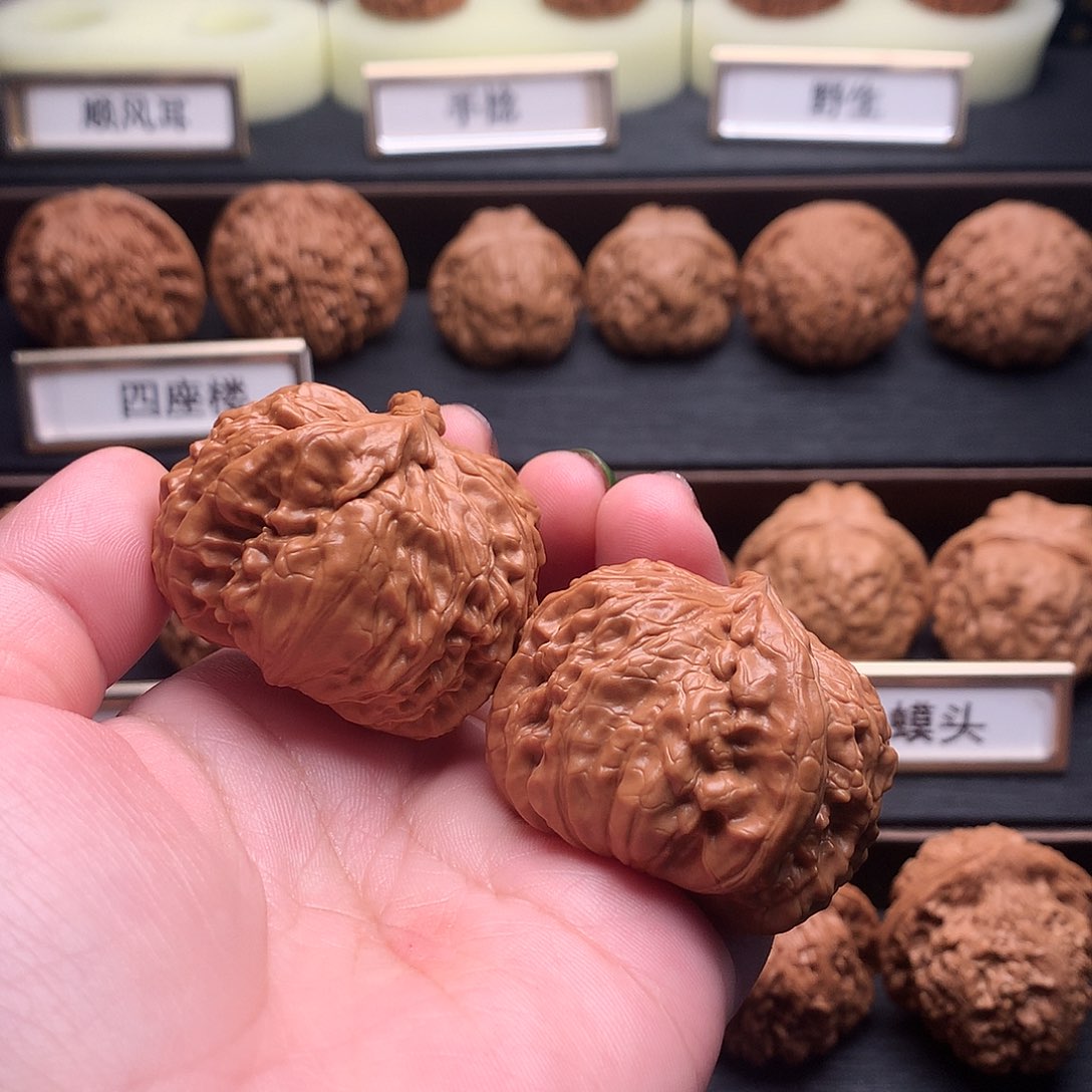 文玩核桃吊坠463号顺风耳