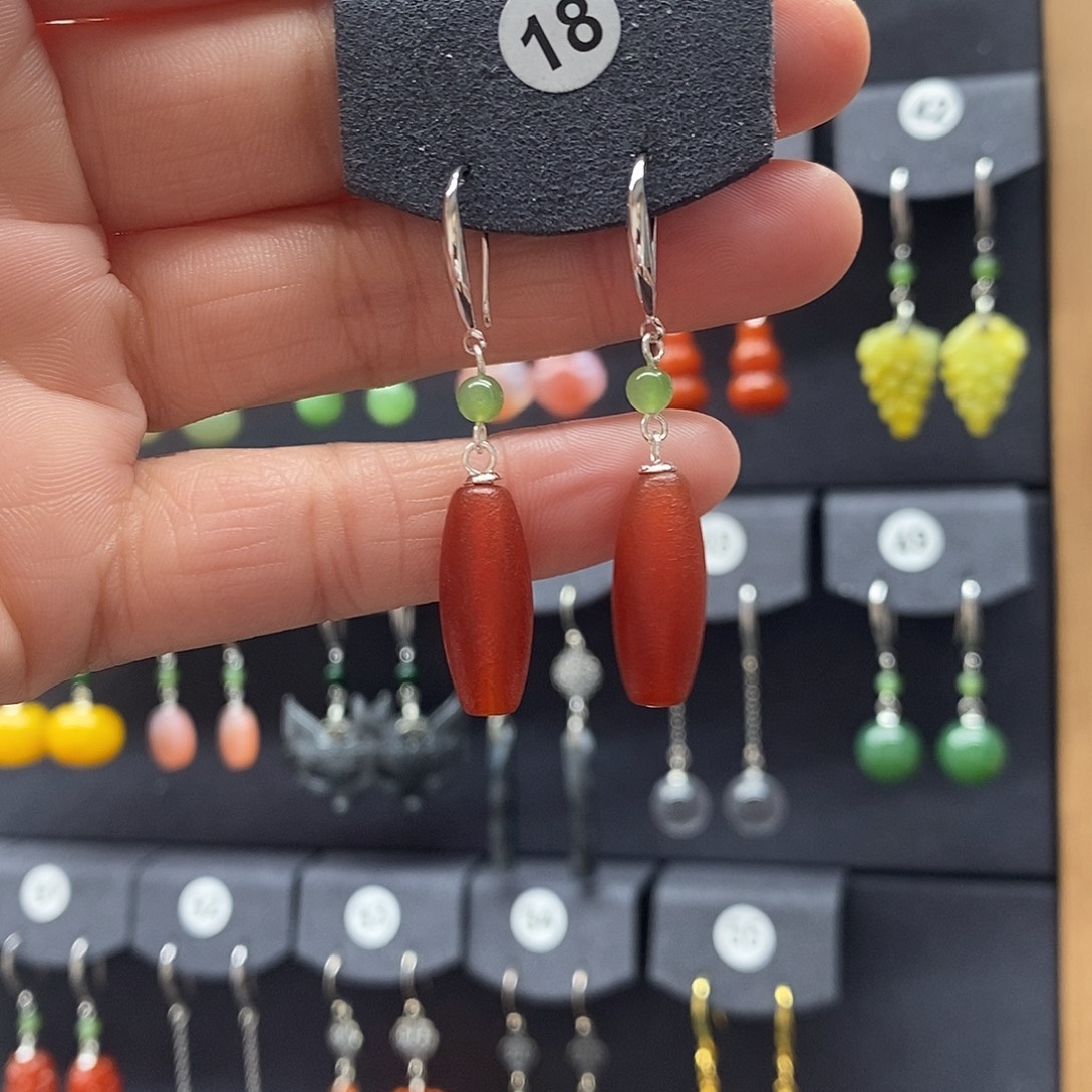 玛瑙/玉髓银S925镶嵌耳坠