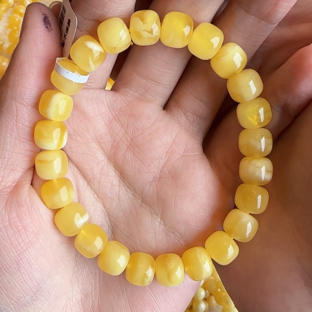 蜜蜡裸石未镶嵌蜜蜡