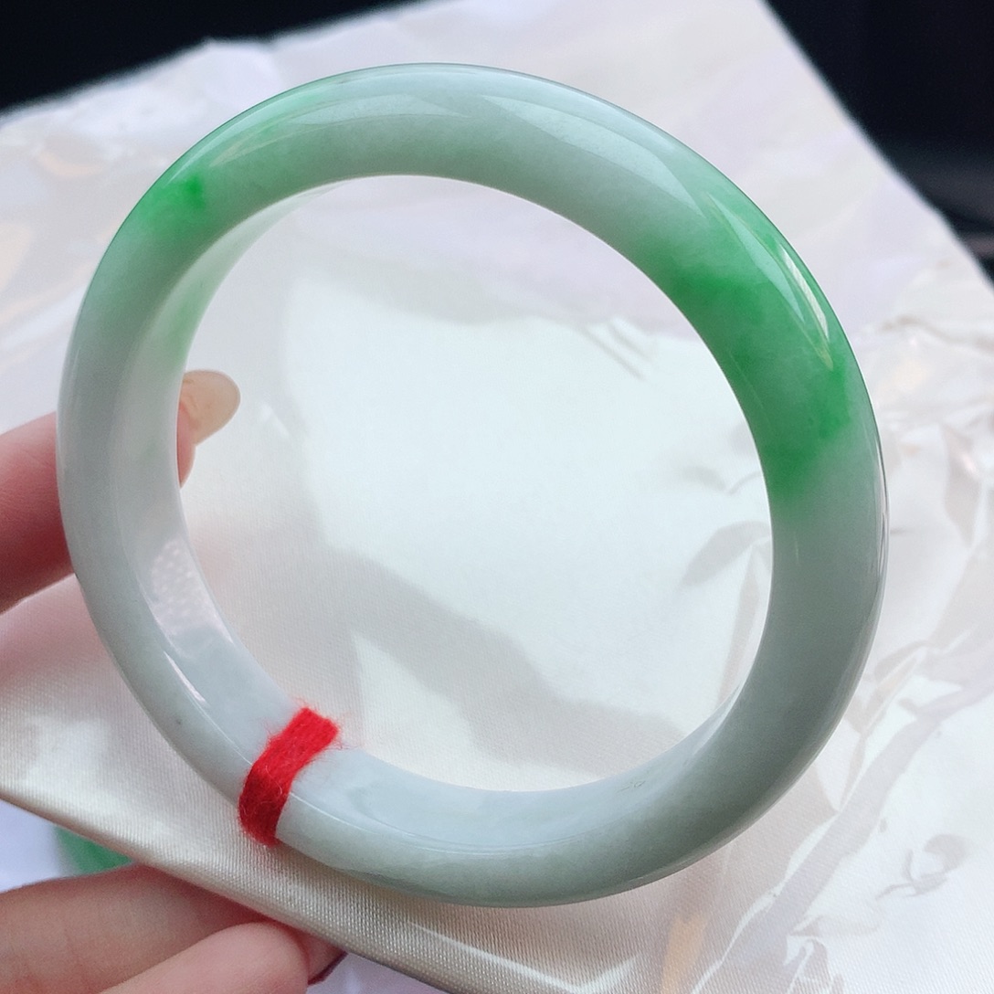 翡翠手镯未镶嵌59圈口882430