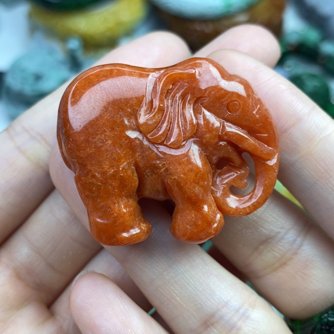 颈饰未镶嵌翡翠吊坠