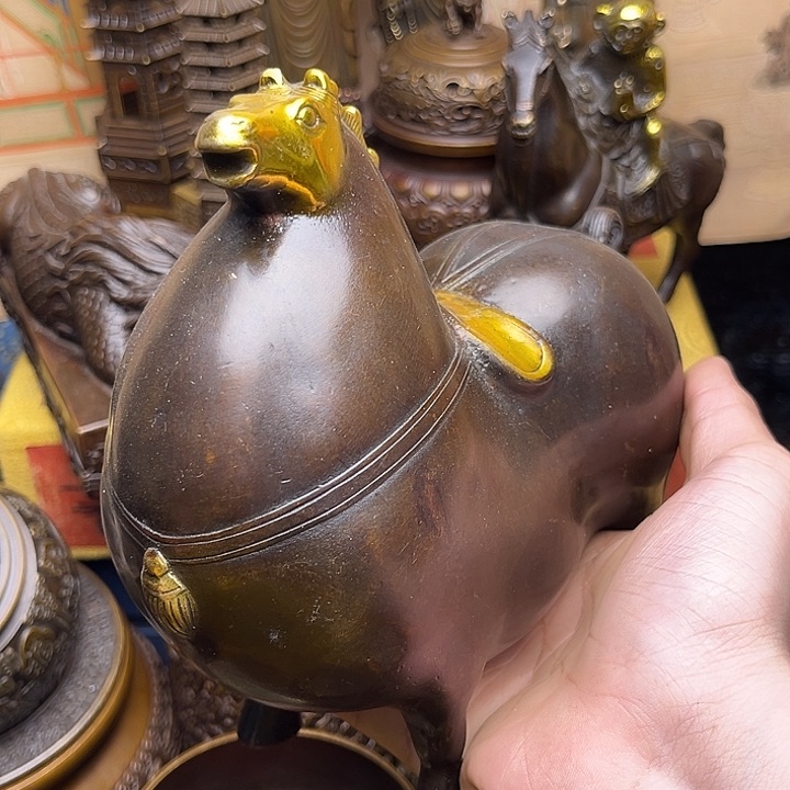 精美铜器点击下单