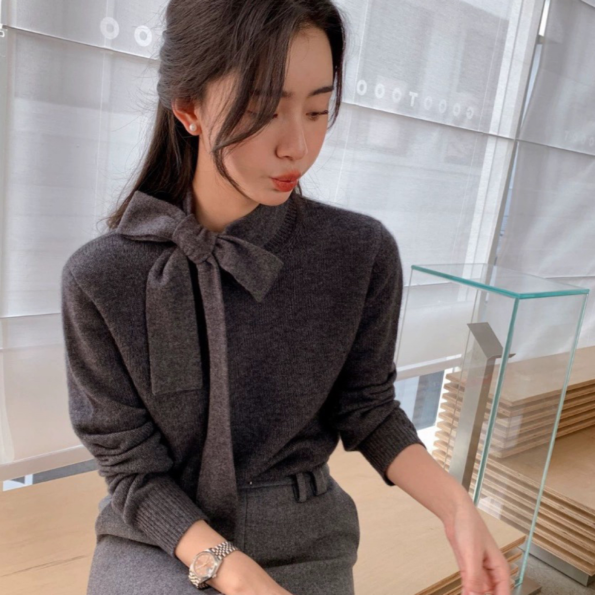 法式气质飘带时装款女羊毛衫时尚百搭