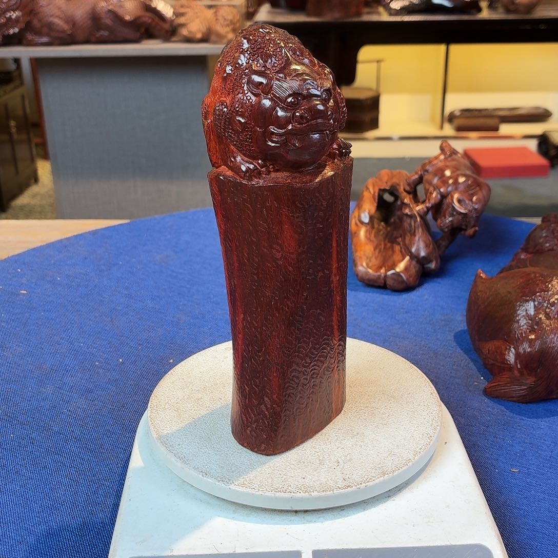 常***乐端景台紫檀木类紫檀