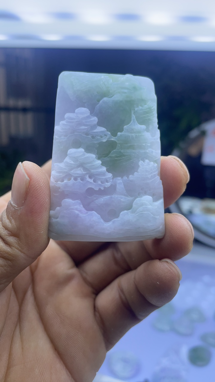 天然缅甸翡翠吊坠