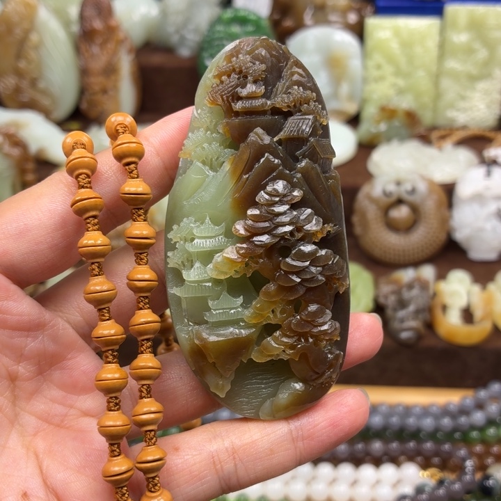 颈饰未镶嵌和田玉